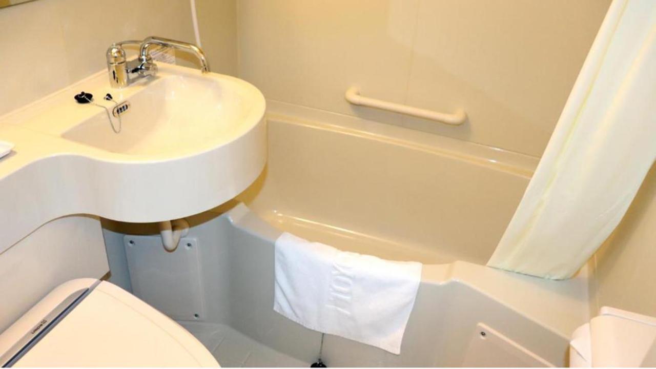 Toyoko Inn Tokyo Akishima-Eki Minami-Guchi Zewnętrze zdjęcie